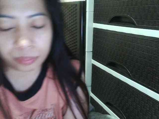 Cassiee webcam