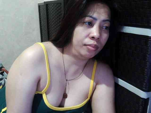 Cassiee webcam