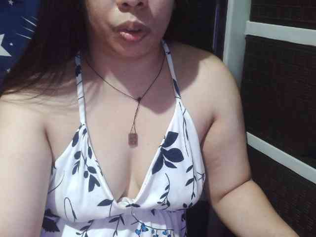 Cassiee webcam