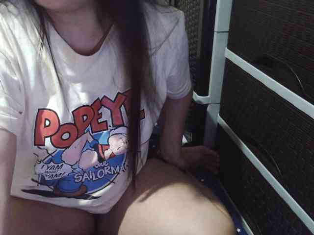 Cassiee webcam