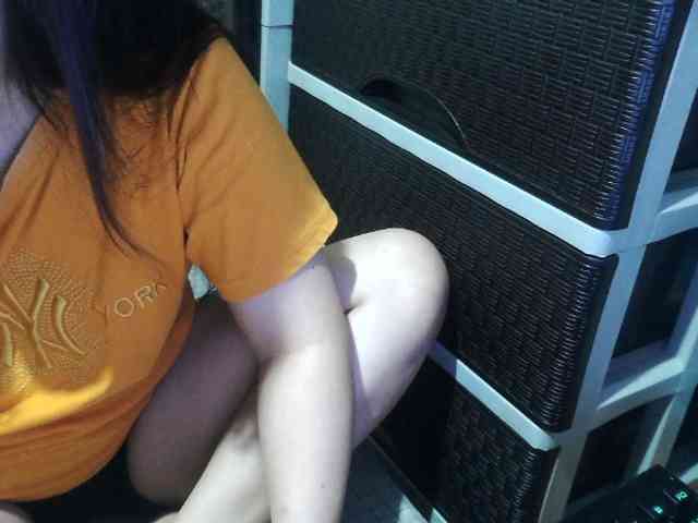 Cassiee webcam