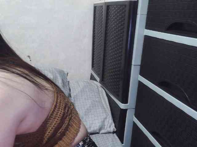 Cassiee webcam