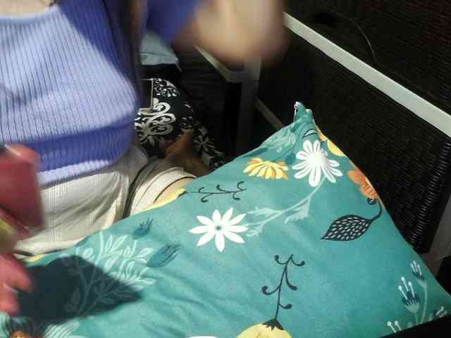 Cassiee webcam