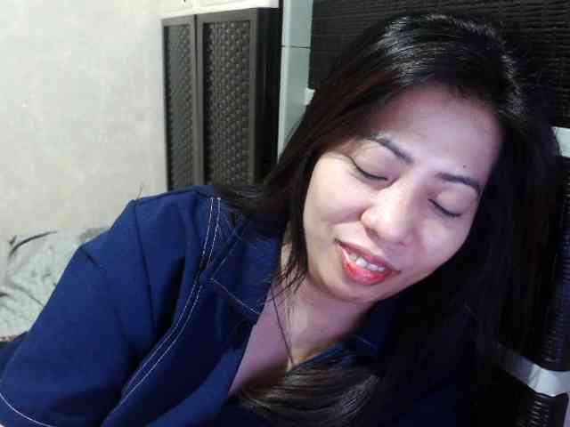 Cassiee webcam