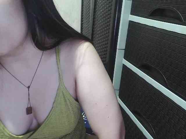 Cassiee webcam