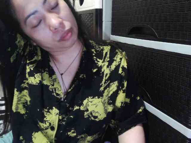 Cassiee webcam