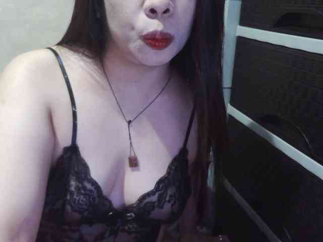 Cassiee webcam