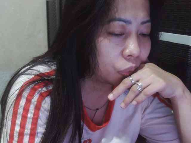Cassiee webcam