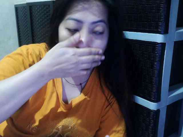 Cassiee webcam