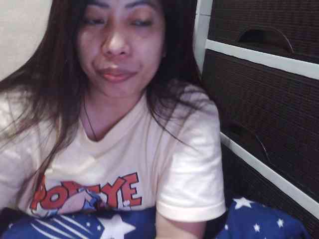 Cassiee webcam
