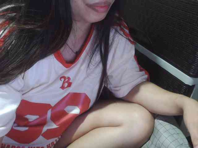 Cassiee webcam