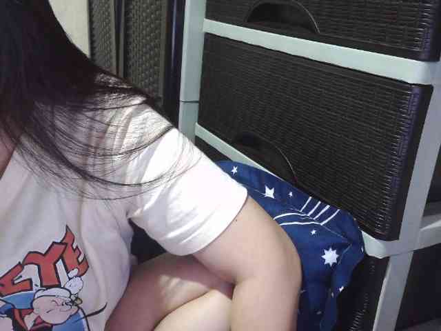 Cassiee webcam