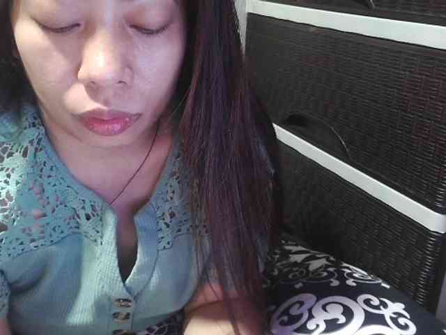 Cassiee webcam