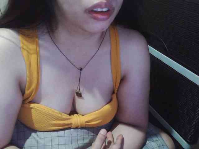 Cassiee webcam