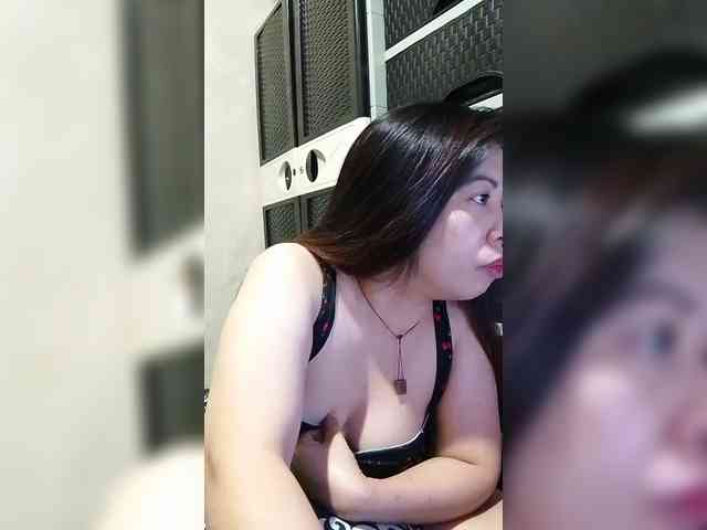 Cassiee webcam