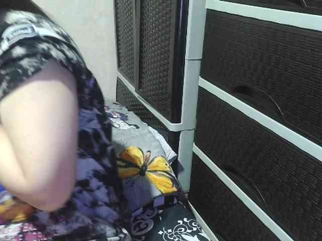 Kazzandra webcam