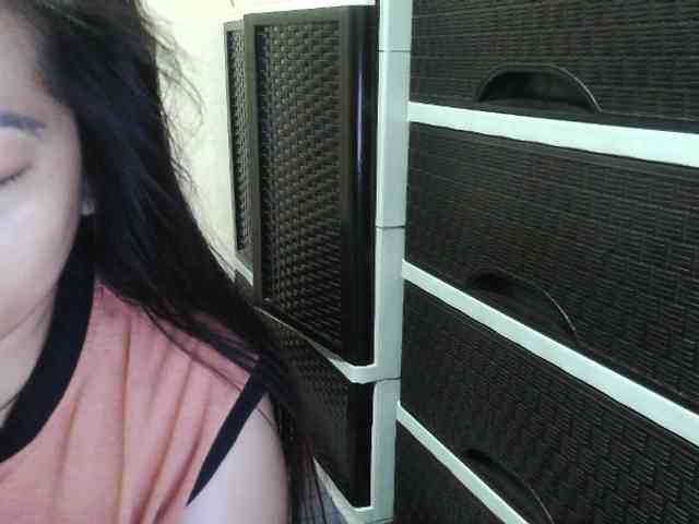 Cassiee webcam