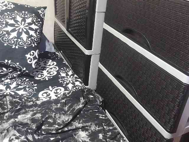 Kazzandra webcam