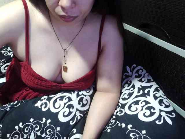 Kazzandra webcam