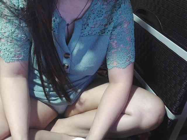 Cassiee webcam