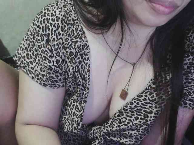 Cassiee webcam