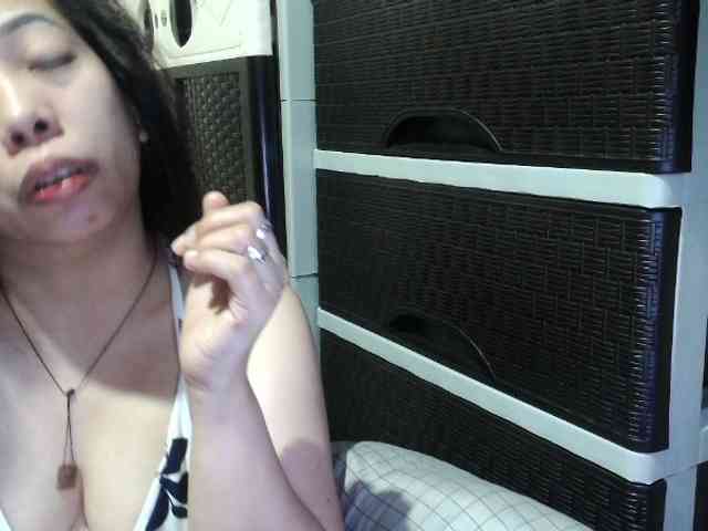 Cassiee webcam