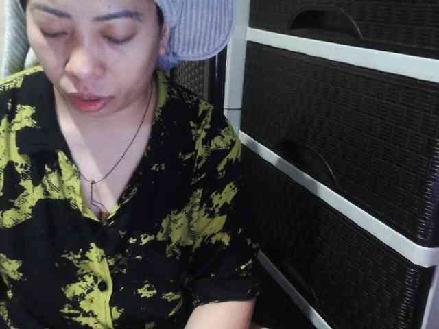 Cassiee webcam
