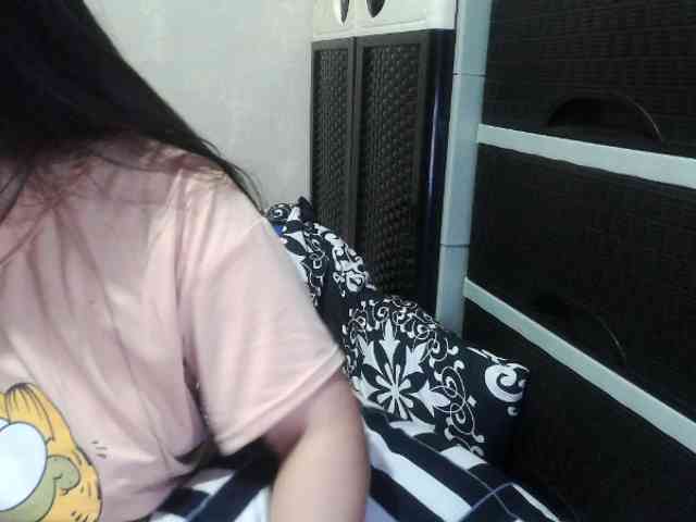 Cassiee webcam