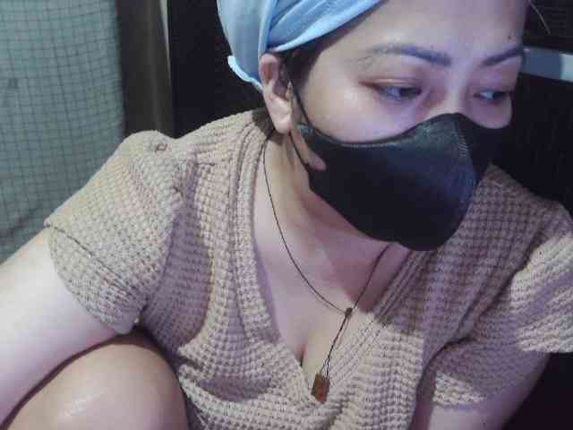 Cassiee webcam