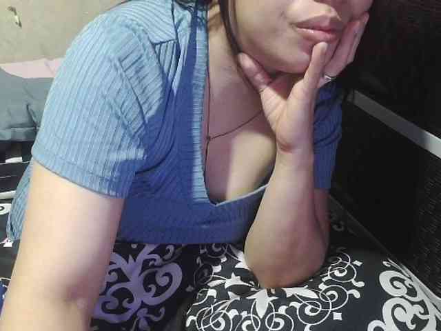 Kazzandra webcam