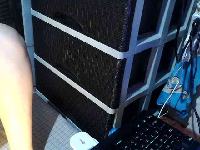 Cassiee webcam