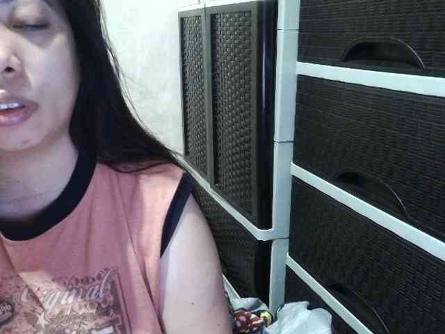 Cassiee webcam