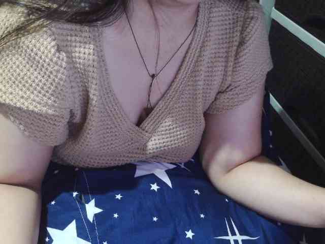 Cassiee webcam