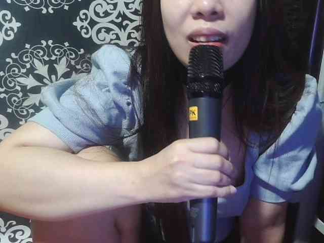 Cassiee webcam