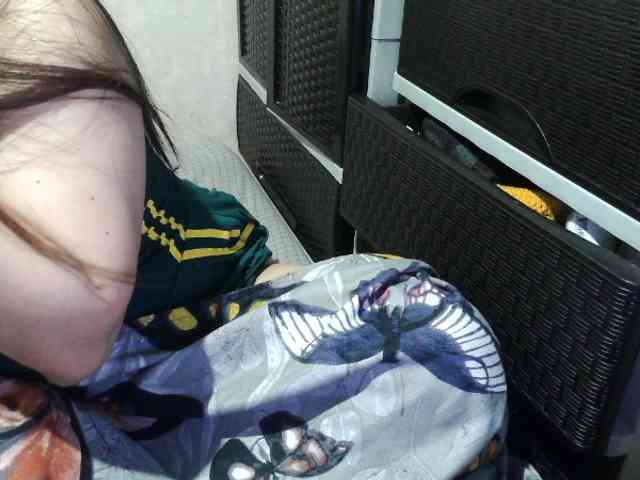 Cassiee webcam