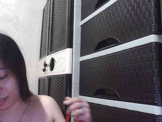 Cassiee webcam