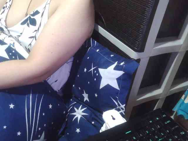 Cassiee webcam