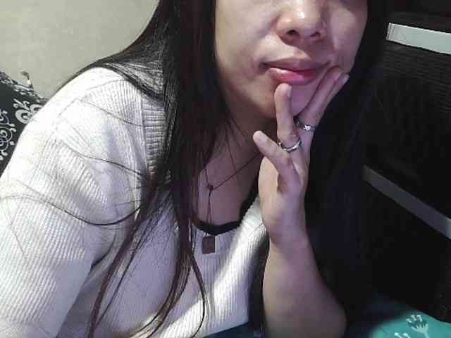 Cassiee webcam