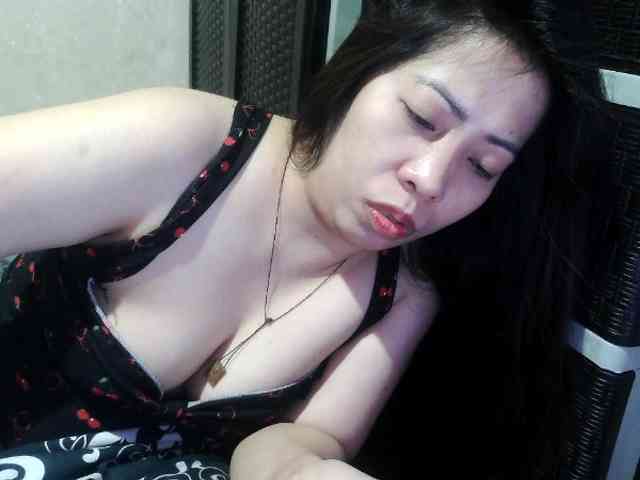 Cassiee webcam
