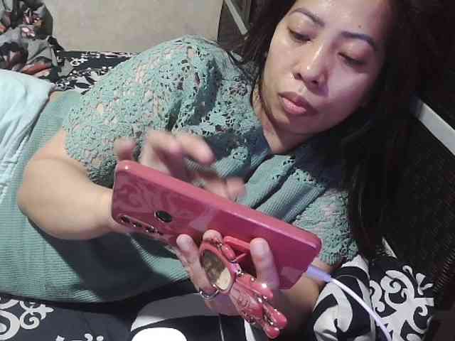 Cassiee webcam