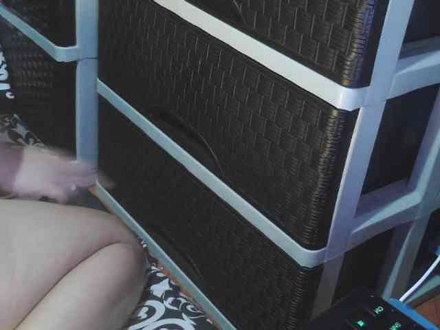 Cassiee webcam