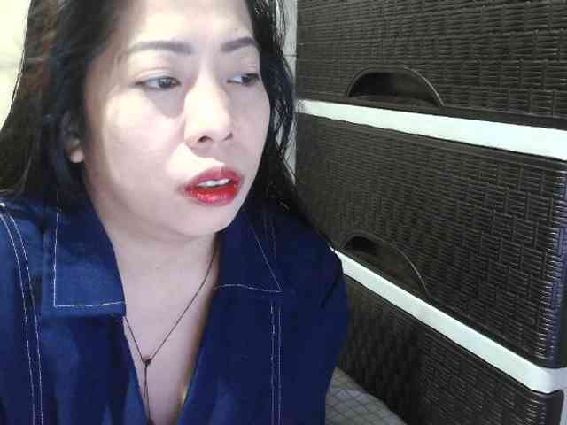 Cassiee webcam
