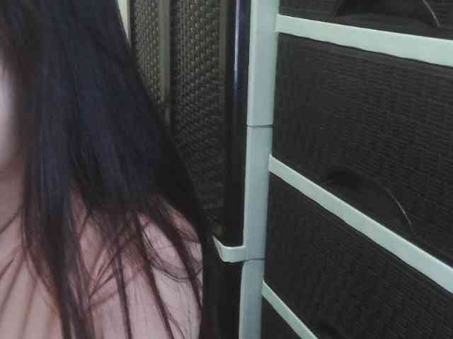 Cassiee webcam