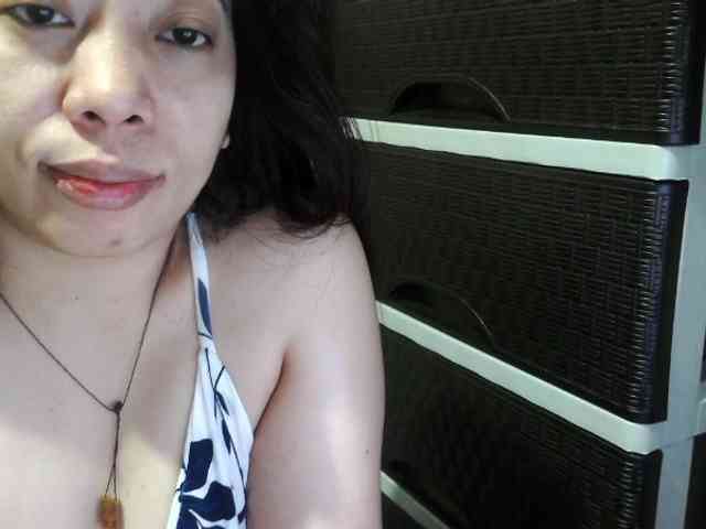 Cassiee webcam