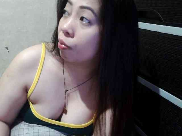 Cassiee webcam