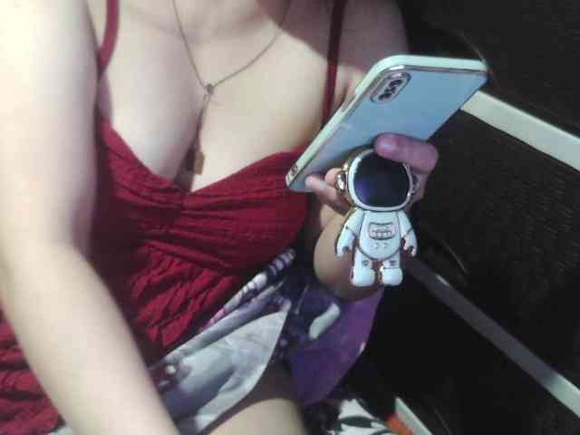 Cassiee webcam