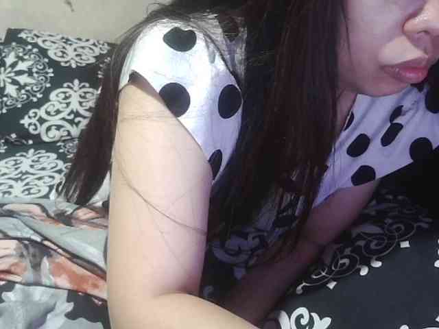 Cassiee webcam