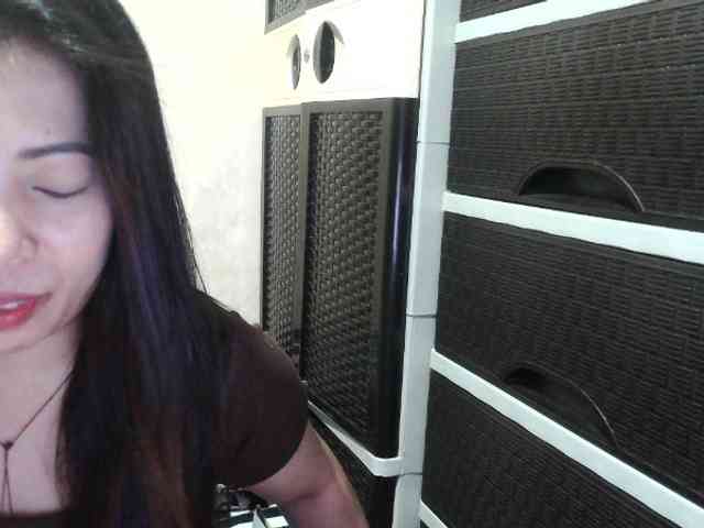 Cassiee webcam