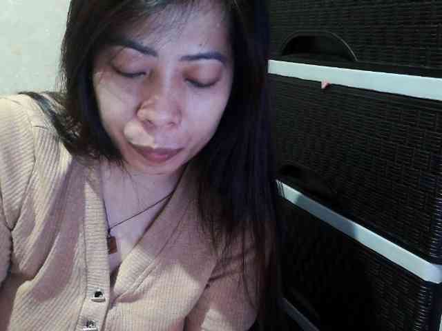 Cassiee webcam