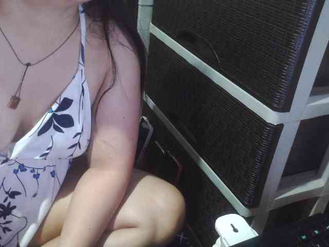 Cassiee webcam